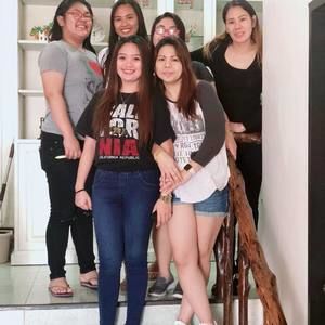 Meet your Posher, Marissa